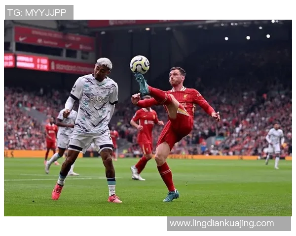 利物浦与贝红星激战正酣比分悬念引人关注