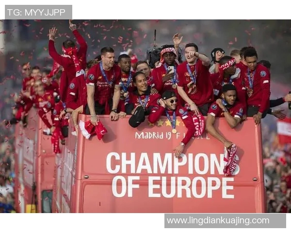 华沙军团与特斯巴达的激烈对决揭示足球战术与团队精神的完美结合